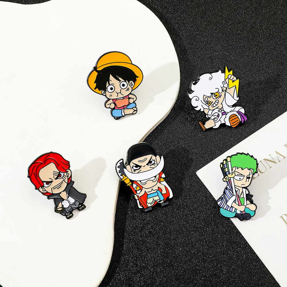 5 Pezzi Spilla Decorativa Pers - Cosplay Anime Zoro recensione e prezzo