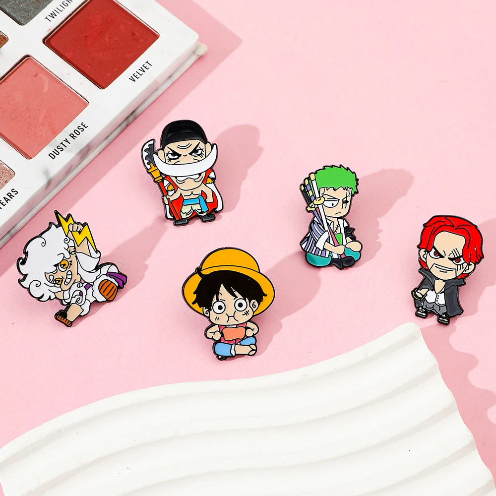 5 Pezzi Spilla Decorativa Pers - Cosplay Anime Zoro recensione e prezzo